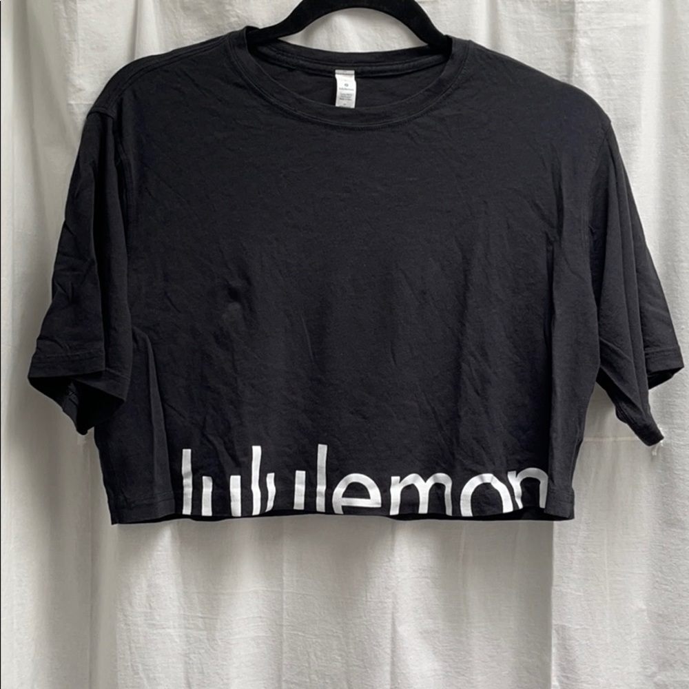 *RARE* Lululemon Expression Cortez Cropped Tee